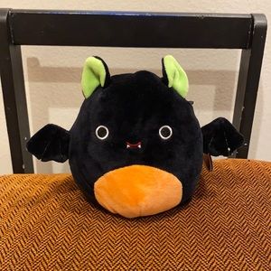 Squishmallow bat Binxie 5in Cracker Barrel exclusive brand new